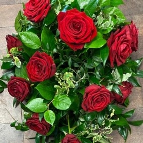 Red Roses Spray