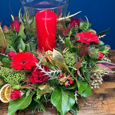 Classic Christmas Table Wreath