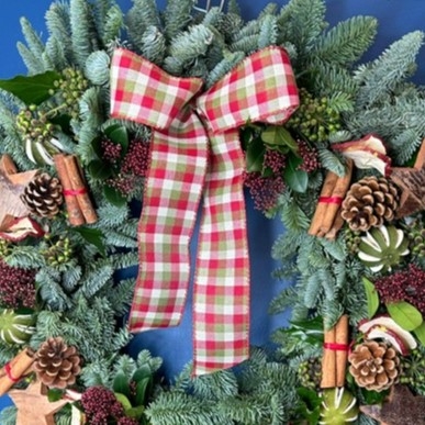 Christmas Cheer Door Wreath