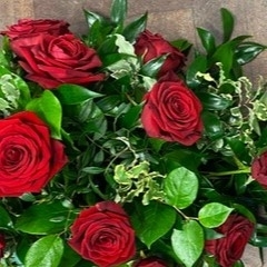 Red Roses Spray