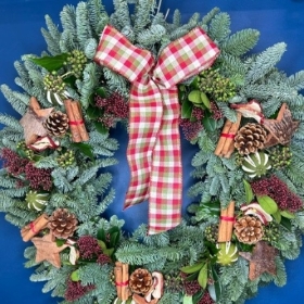 Christmas Cheer Door Wreath